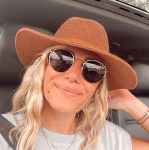 Meet your Posher, Allie